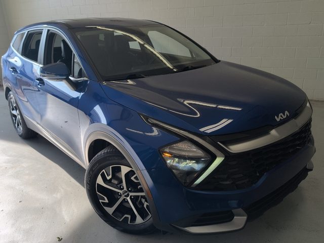 2023 Kia Sportage EX FWD photo