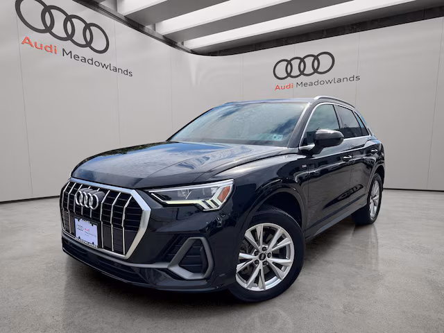2023 Audi Q3 S line Premium AWD photo
