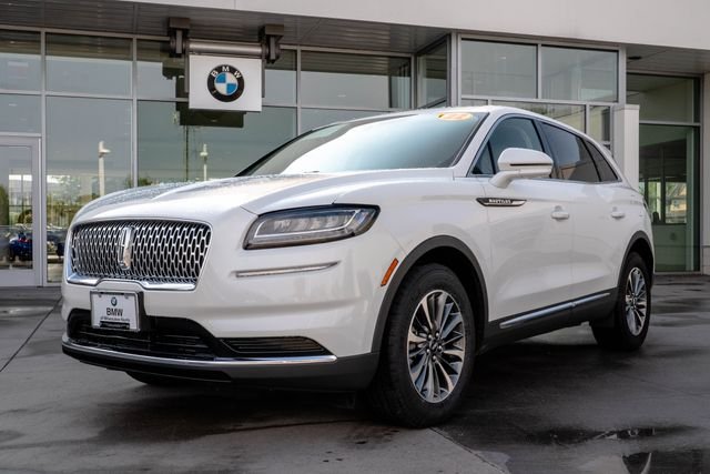 2022 Lincoln Nautilus Standard AWD photo