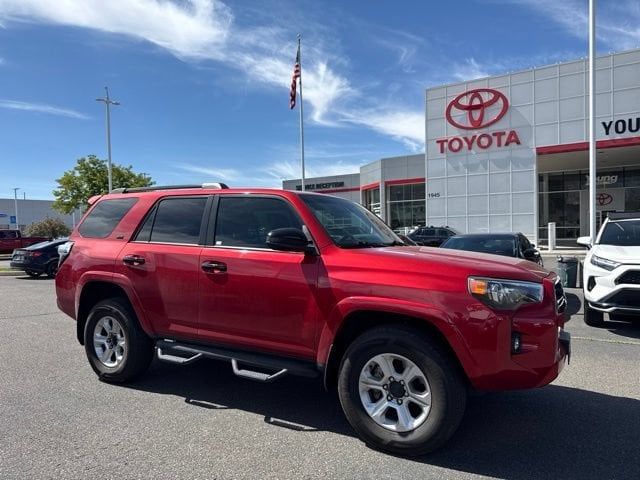 2023 Toyota 4Runner SR5 4WD photo