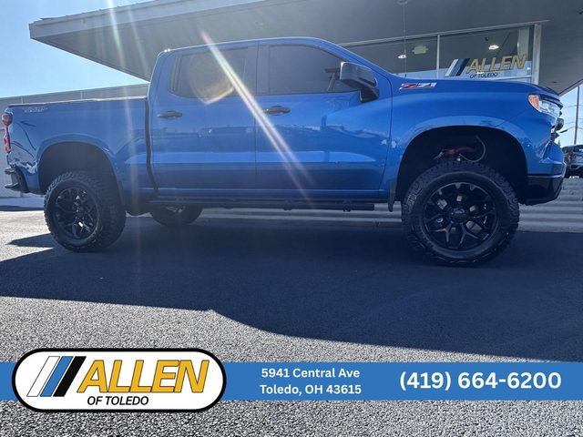2022 Chevrolet Silverado 1500 LT Trail Boss 4WD photo