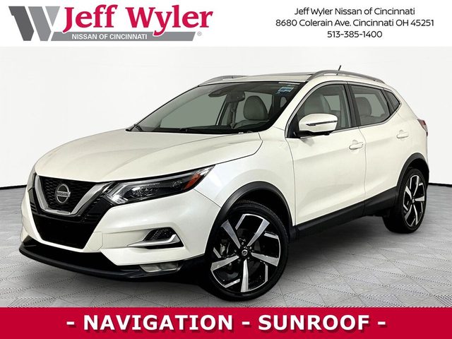 2022 Nissan Rogue Sport SL AWD photo