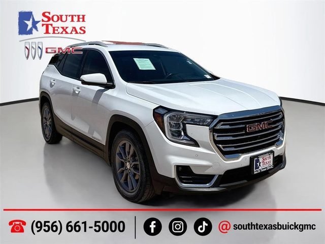 2022 GMC Terrain SLT FWD photo