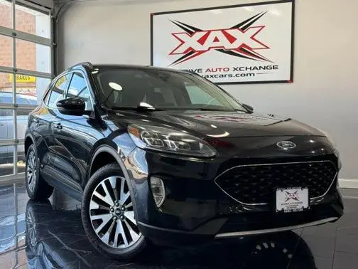 2020 Ford Escape Titanium AWD photo