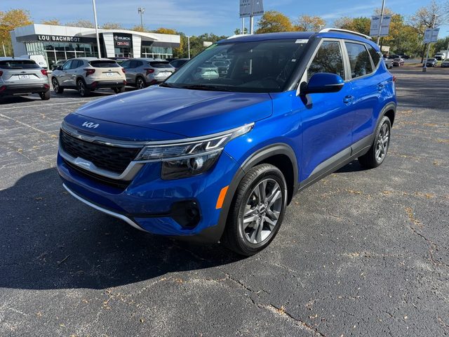 2023 Kia Seltos S FWD photo