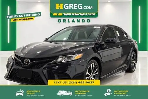 2020 Toyota Camry SE FWD photo
