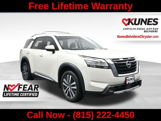 2022 Nissan Pathfinder Platinum 4WD photo