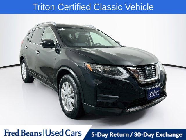 2018 Nissan Rogue SV FWD photo