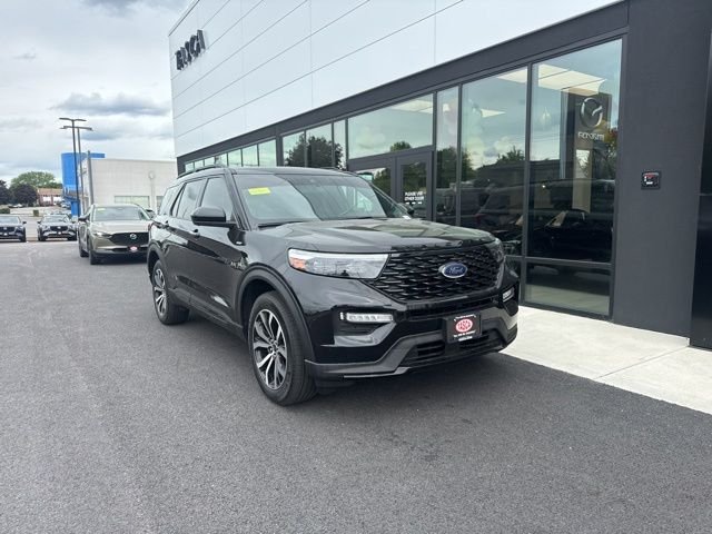 2022 Ford Explorer ST-Line 4WD photo
