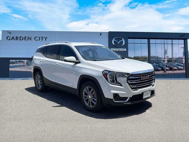 2022 GMC Terrain SLT AWD photo
