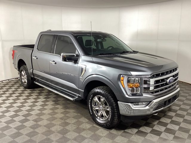 2022 Ford F-150 LARIAT 4WD photo