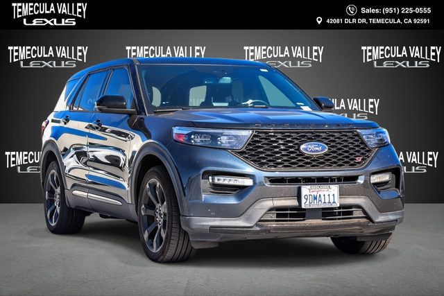 2022 Ford Explorer ST 4WD photo