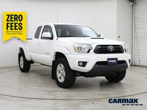 2015 Toyota Tacoma 4WD photo