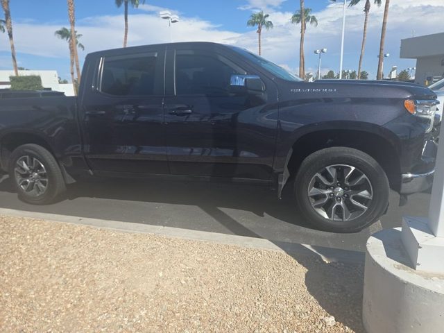 2022 Chevrolet Silverado 1500 LT RWD photo