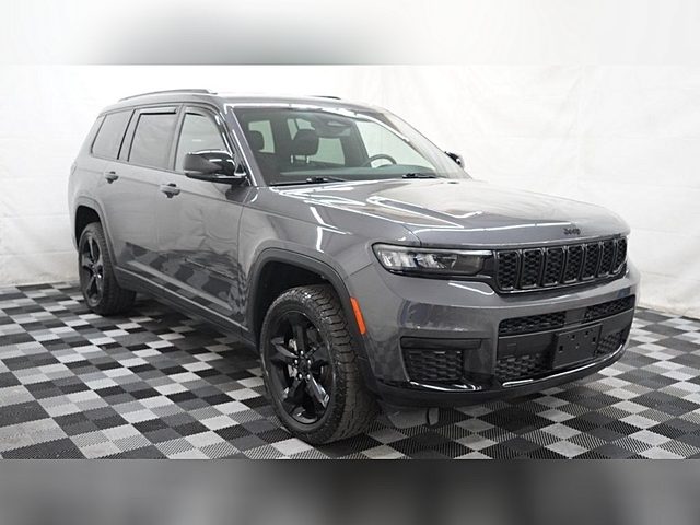 2023 Jeep Grand Cherokee L Altitude 4WD photo