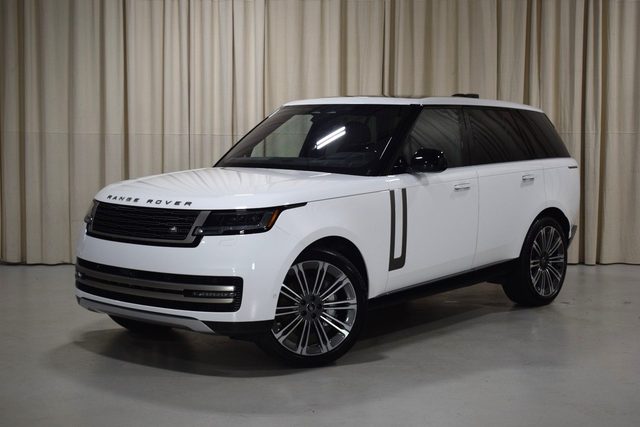 2023 Land Rover Range Rover SE AWD photo