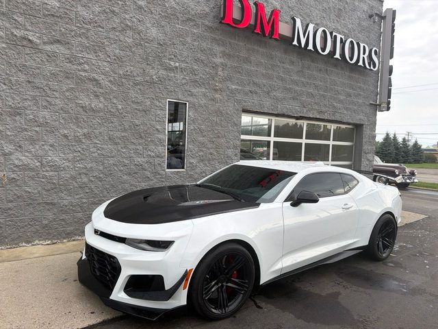 2023 Chevrolet Camaro ZL1 RWD photo