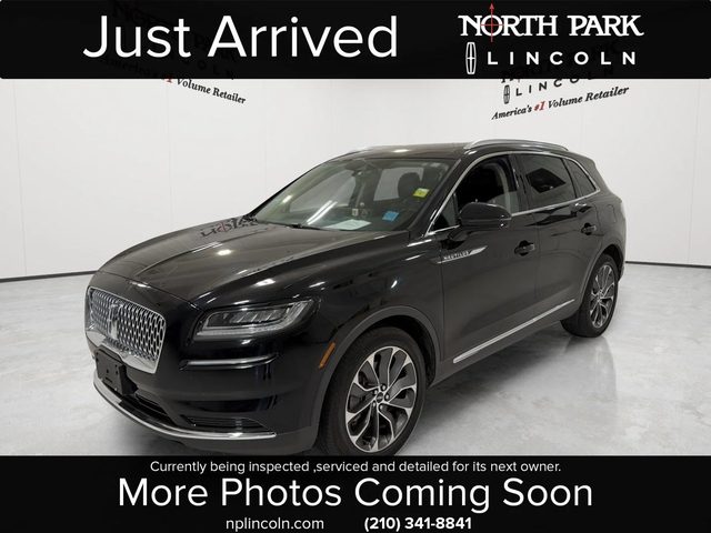 2022 Lincoln Nautilus Reserve FWD photo