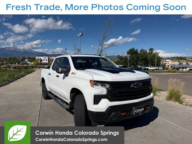 2022 Chevrolet Silverado 1500 LT Trail Boss 4WD photo