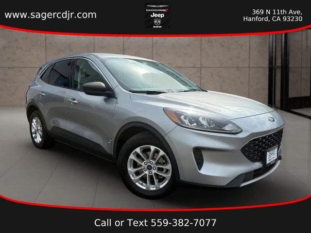 2022 Ford Escape SE FWD photo