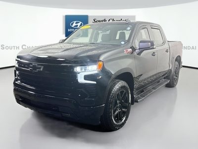 2022 Chevrolet Silverado 1500 RST 4WD photo