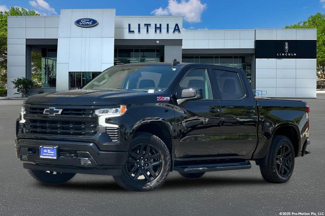 2022 Chevrolet Silverado 1500 RST 4WD photo