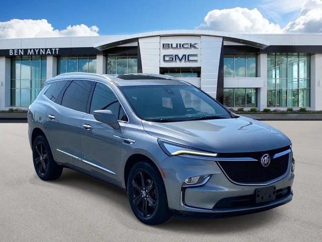 2023 Buick Enclave Essence AWD photo