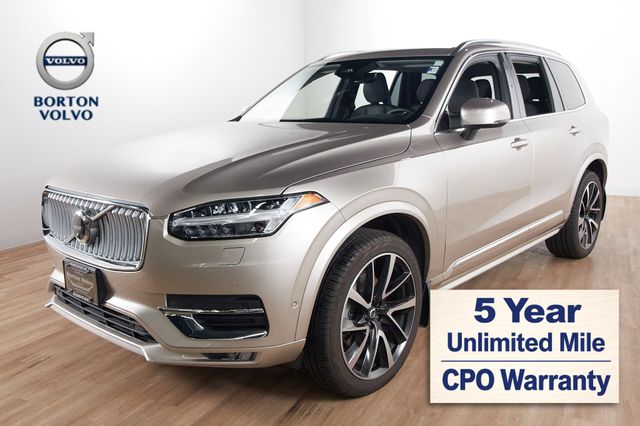 2023 Volvo XC90 Plus AWD photo