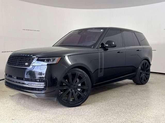 2023 Land Rover Range Rover SE AWD photo