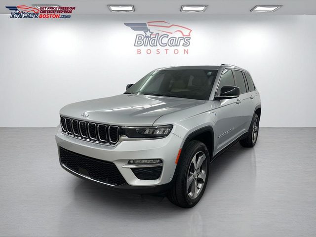 2022 Jeep Grand Cherokee  4WD photo