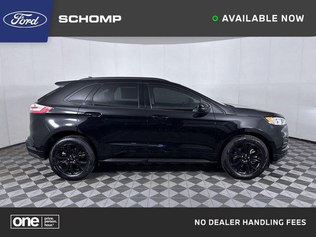 2022 Ford Edge SE AWD photo
