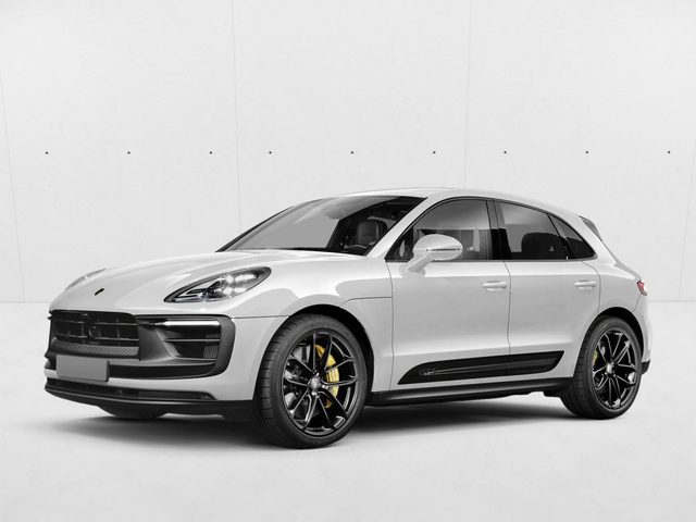2023 Porsche Macan  AWD photo