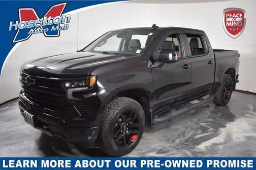 2022 Chevrolet Silverado 1500 RST 4WD photo