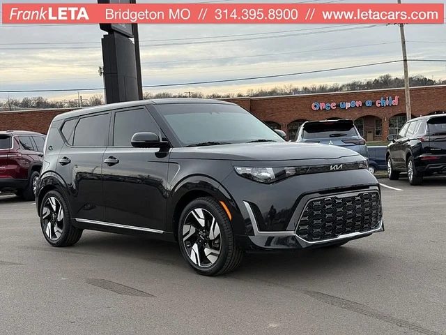2023 Kia Soul GT-Line FWD photo