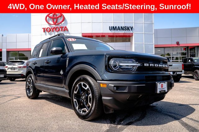 2023 Ford Bronco Sport Outer Banks 4WD photo