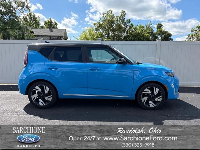 2023 Kia Soul GT-Line FWD photo