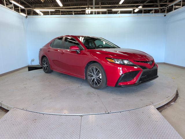 2023 Toyota Camry SE FWD photo