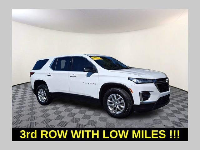 2023 Chevrolet Traverse LS FWD photo