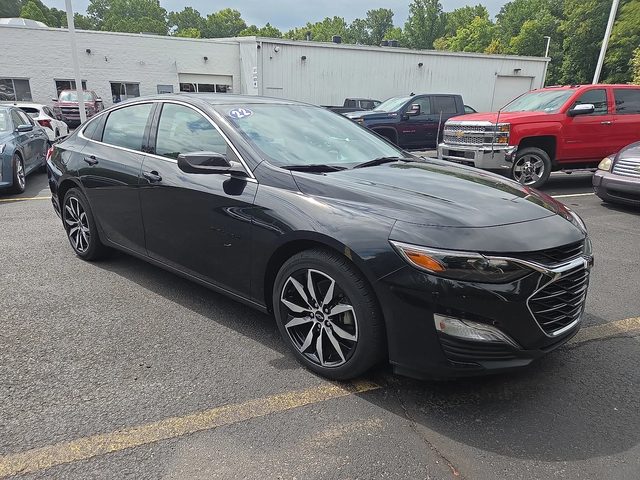 2022 Chevrolet Malibu RS FWD photo