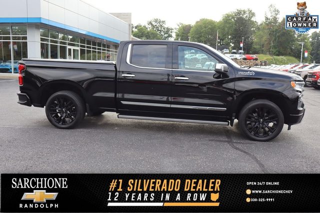 2022 Chevrolet Silverado 1500 High Country 4WD photo