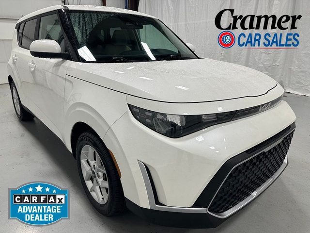 2023 Kia Soul LX FWD photo