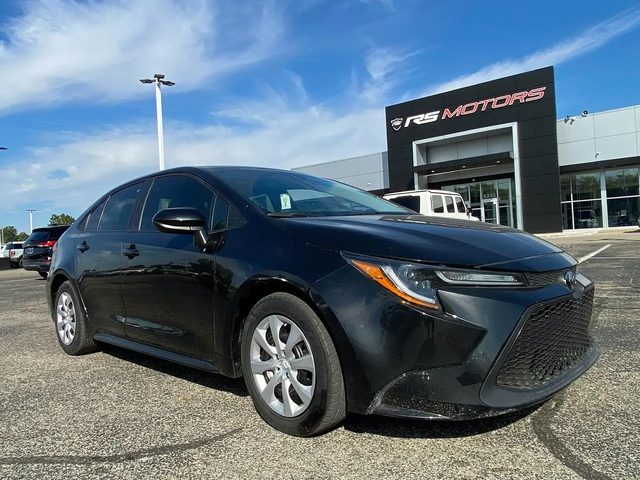 2022 Toyota Corolla LE FWD photo