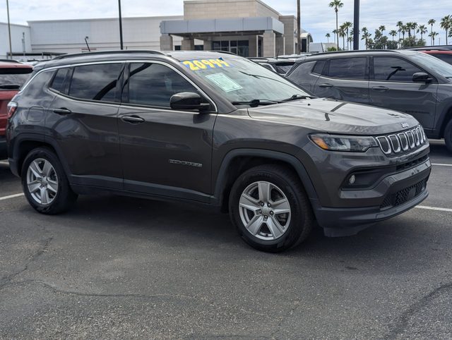 2022 Jeep Compass Latitude FWD photo