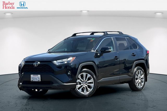 2022 Toyota RAV4 XLE Premium FWD photo