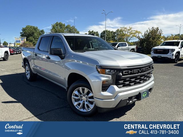 2022 Chevrolet Silverado 1500 Custom 4WD photo