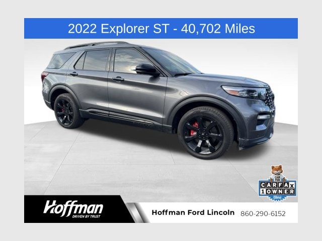 2022 Ford Explorer ST 4WD photo