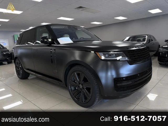 2023 Land Rover Range Rover SE AWD photo