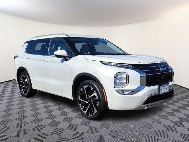 2022 Mitsubishi Outlander SEL 4WD photo