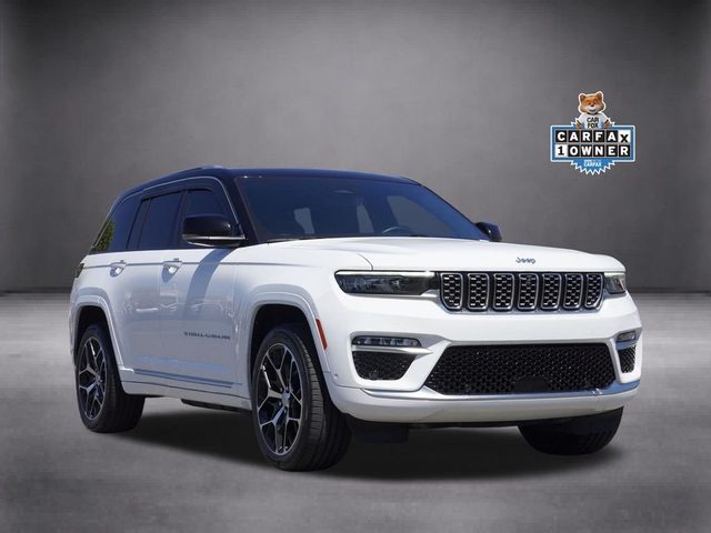 2022 Jeep Grand Cherokee Summit Reserve 4WD photo