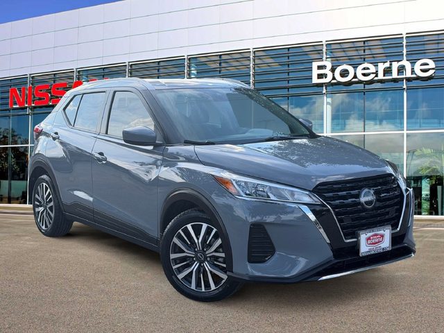 2023 Nissan Kicks SV FWD photo
